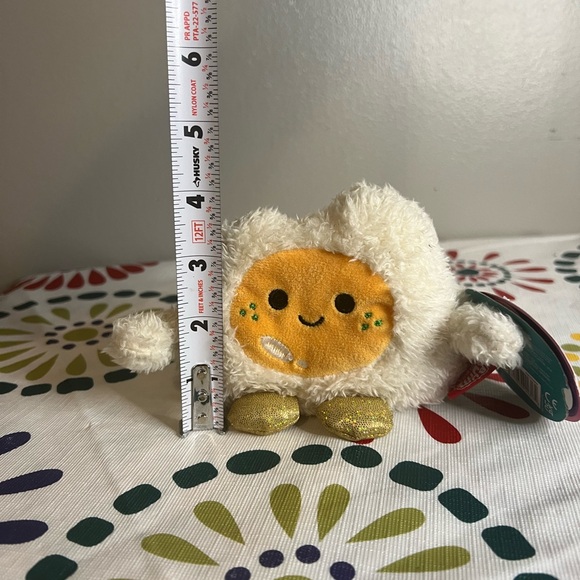 NWT Breakfast Bum Bumz Exclusive Extraz Bean Plush Enrique The Fried Egg - Picture 8 of 8